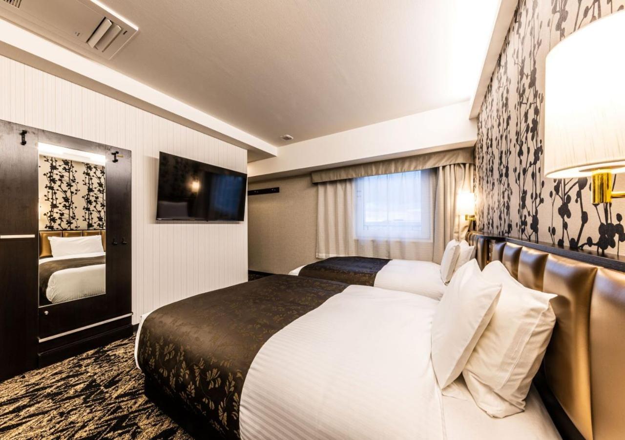 APA Hotel&Resort Osaka Umeda-eki Tower Eksteriør billede