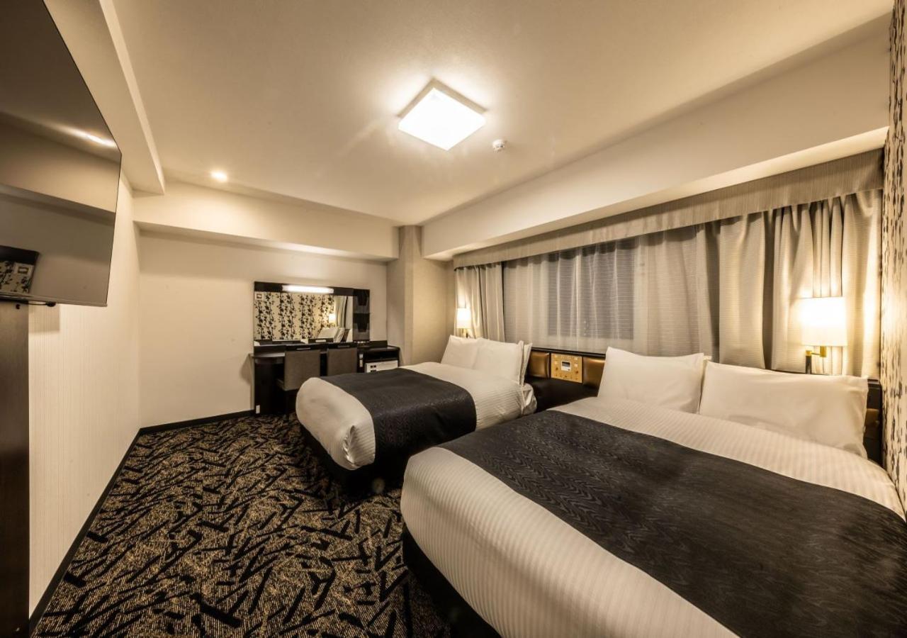 APA Hotel&Resort Osaka Umeda-eki Tower Eksteriør billede